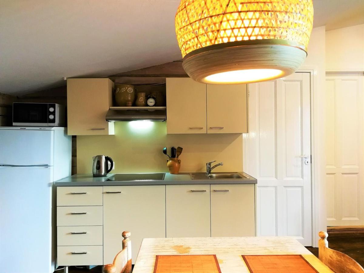 Aliai Guest House Utena Luaran gambar