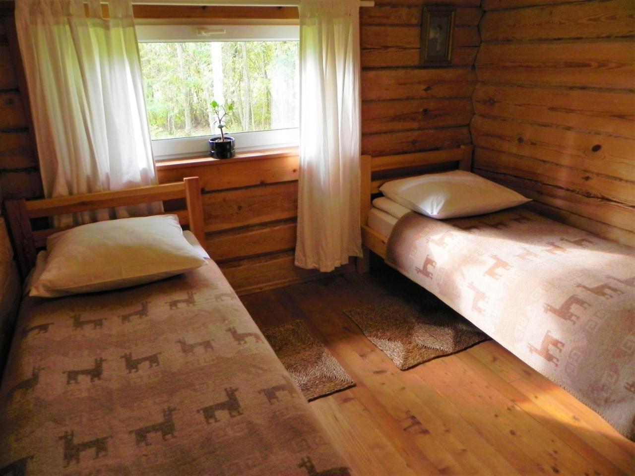 Aliai Guest House Utena Luaran gambar